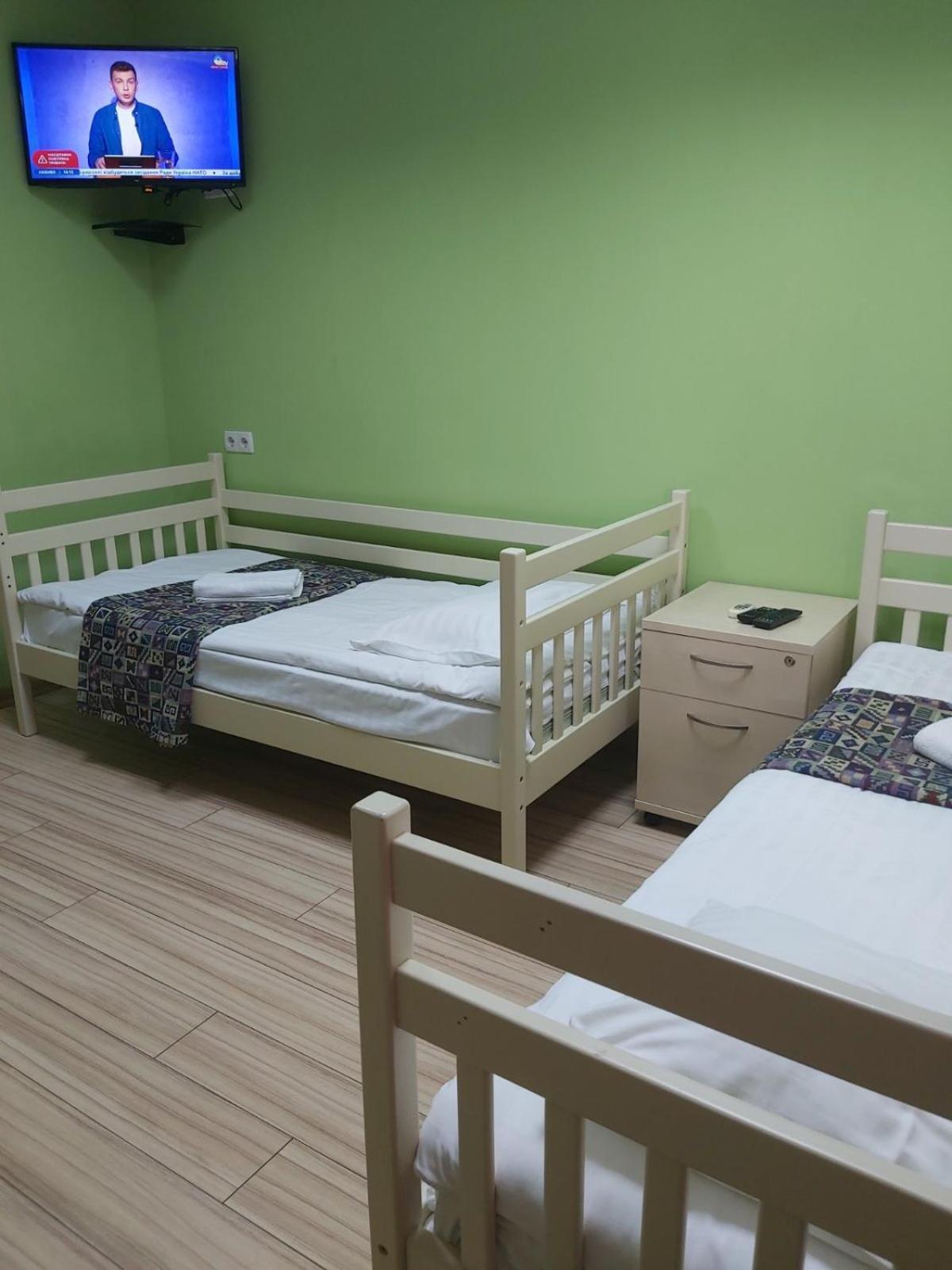 Guest House "Vladimirskaya 42" Kiew Exterior foto