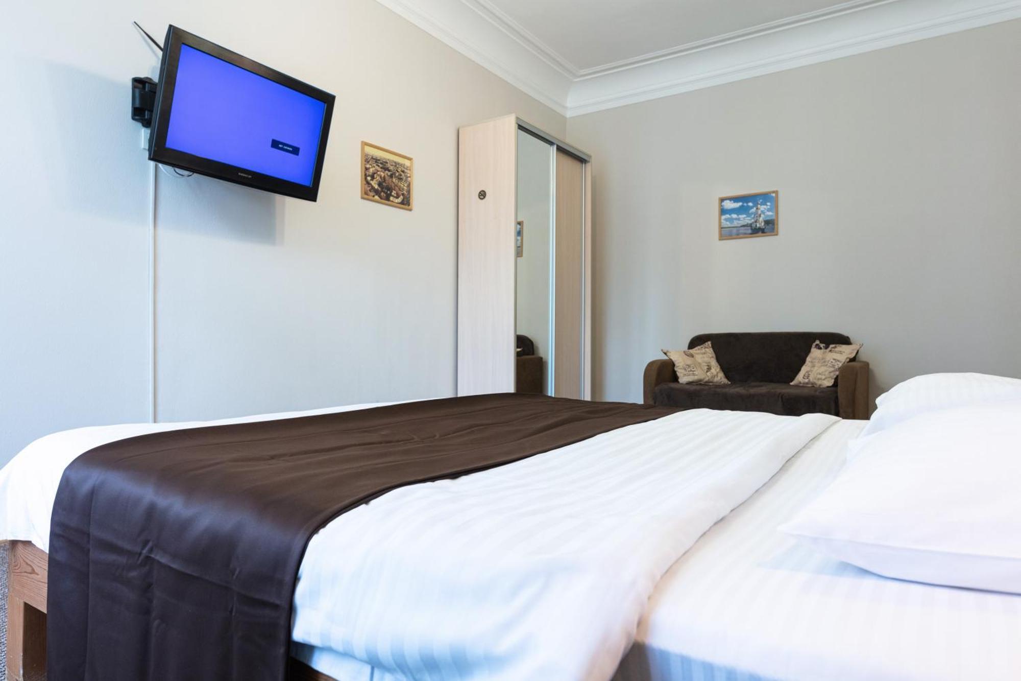 Guest House "Vladimirskaya 42" Kiew Exterior foto